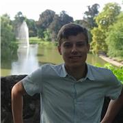 Actuellement étudiant en école d'ingénieur, je donne des cours de mathématiques et physique de niveau collège/lycée.